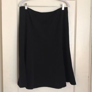 Beautiful Fully Lined Black Skirt